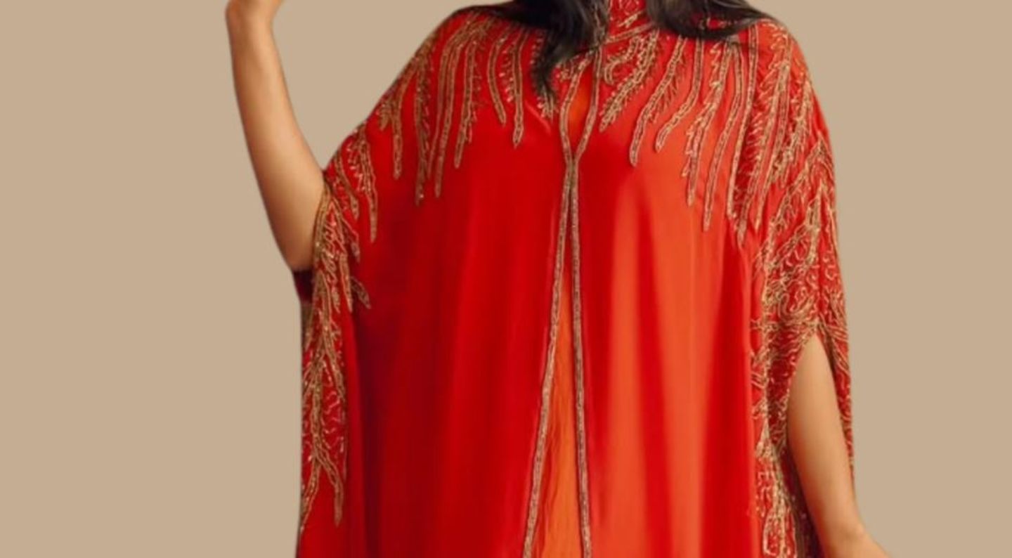 HiDubai-business-bab-al-haneen-abaya-trading-shopping-apparel-naif-dubai