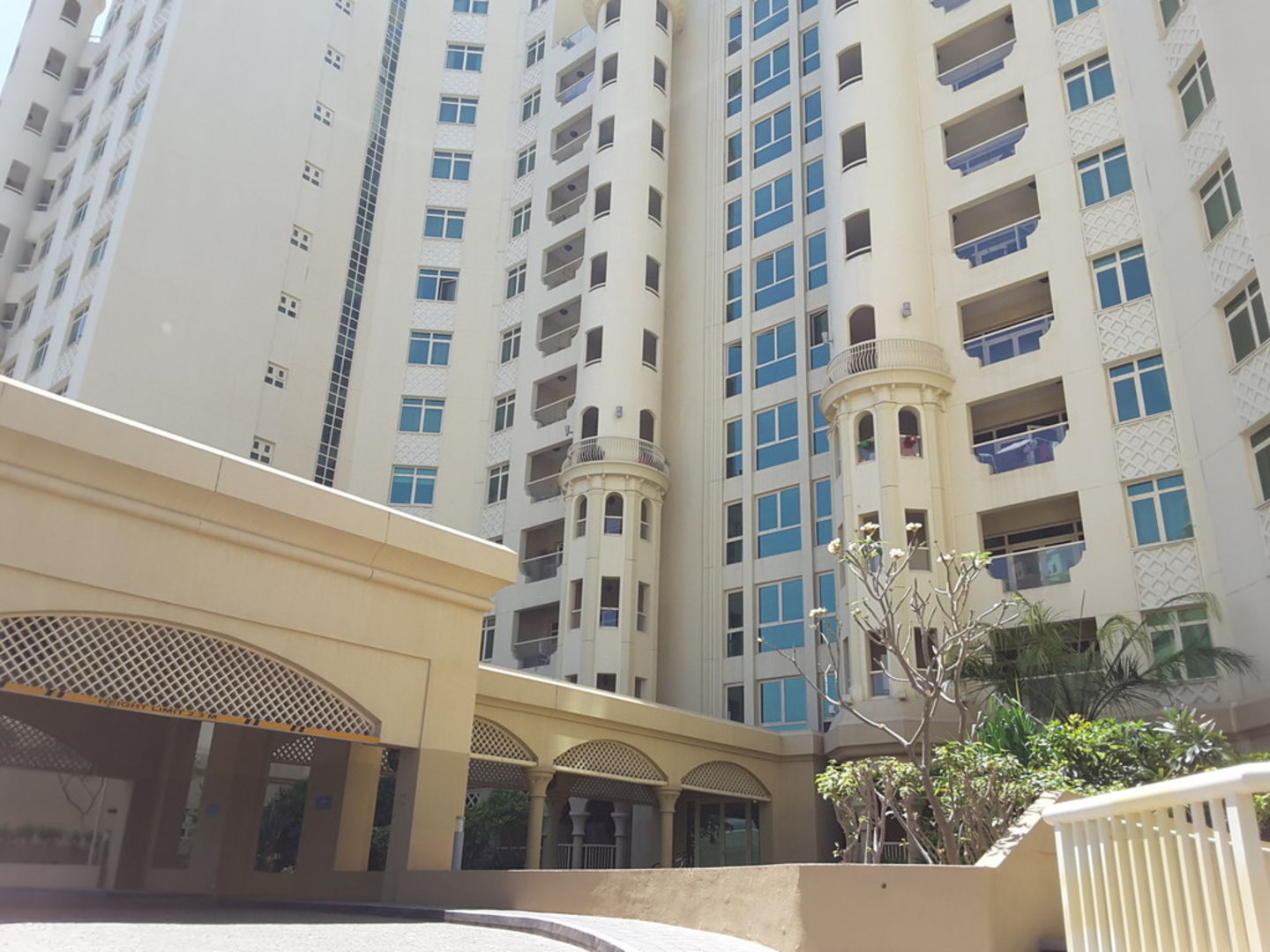 HiDubai-business-royal-club-hotels-tourism-serviced-apartments-the-palm-jumeirah-nakhlat-jumeirah-dubai