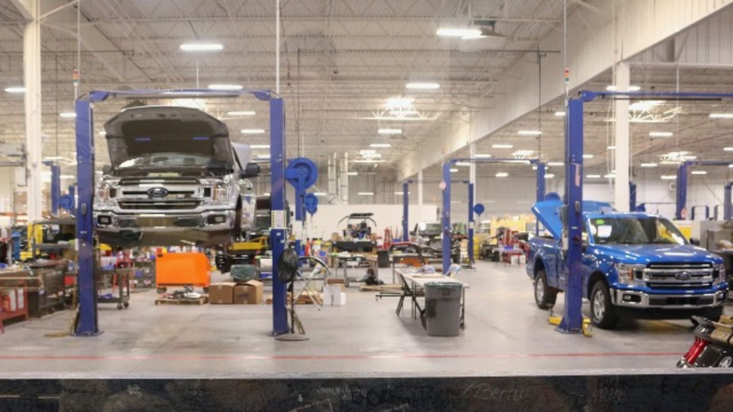 HiDubai-business-fares-garage-car-services-transport-vehicle-services-car-assistance-repair-umm-ramool-dubai