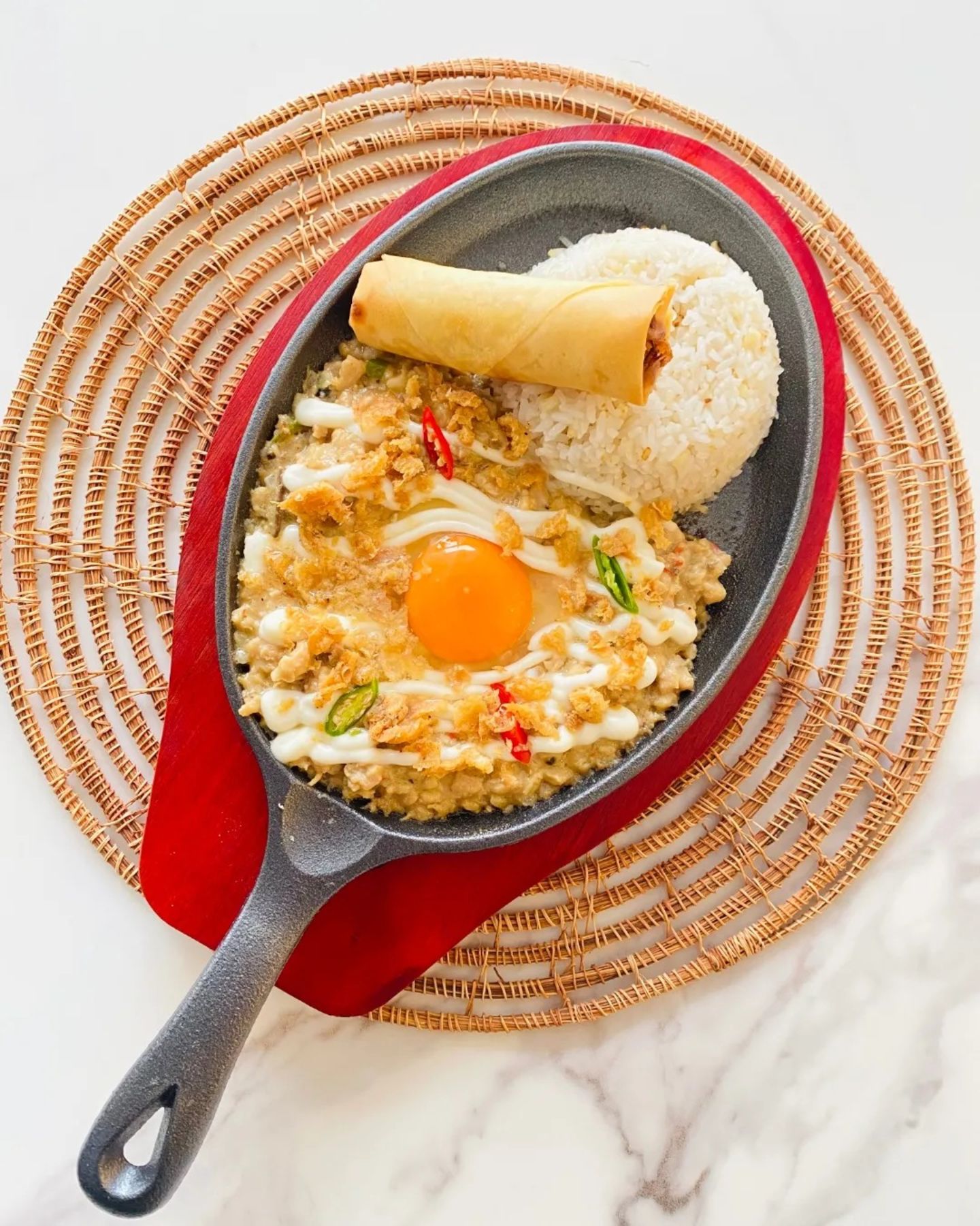 HiDubai-business-all-coco-honest-bee-restaurant-food-beverage-restaurants-bars-jumeirah-village-circle-al-barsha-south-4-dubai