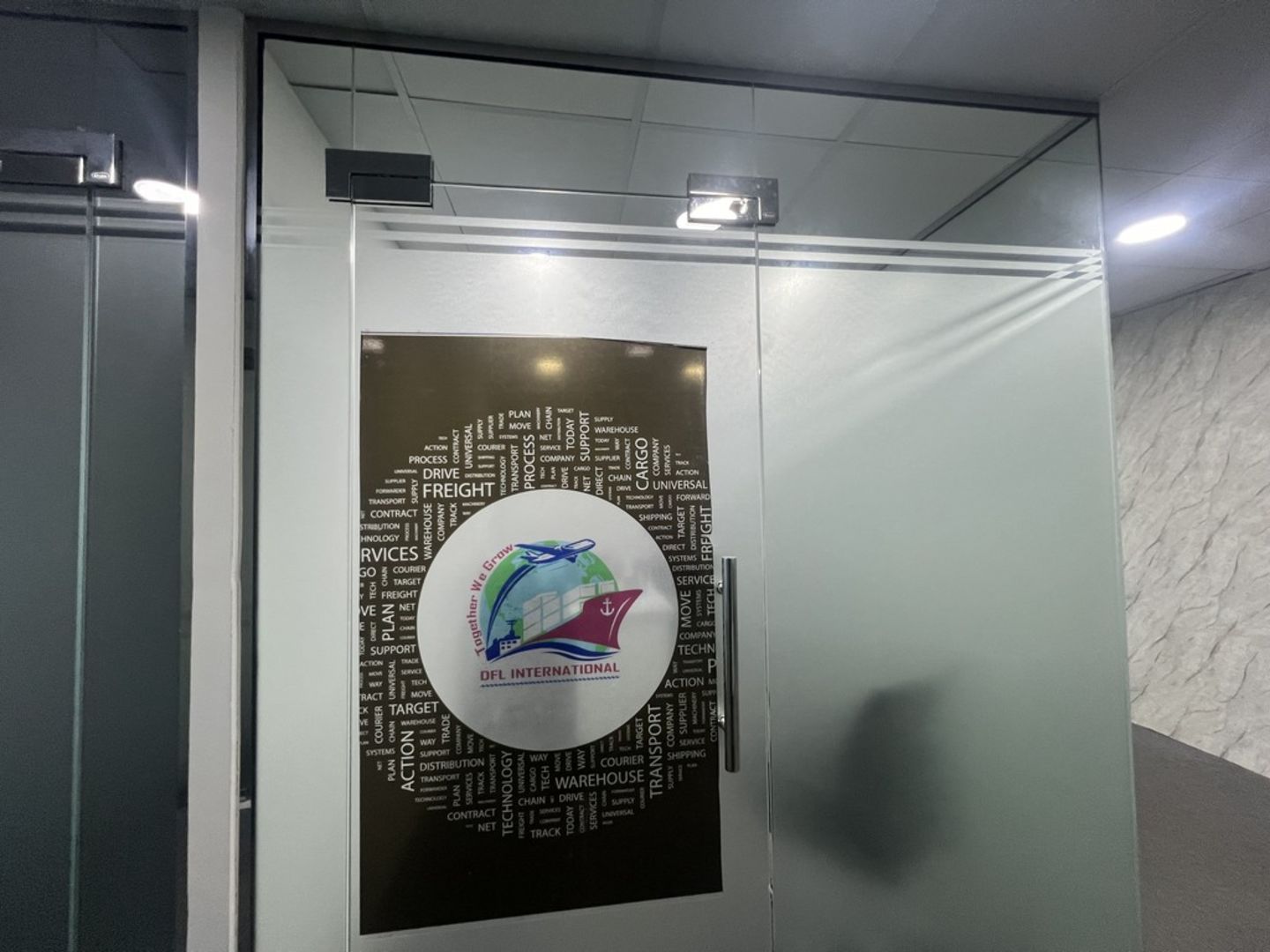 HiDubai-business-d-f-l-international-logistics-shipping-logistics-shipping-al-raffa-dubai