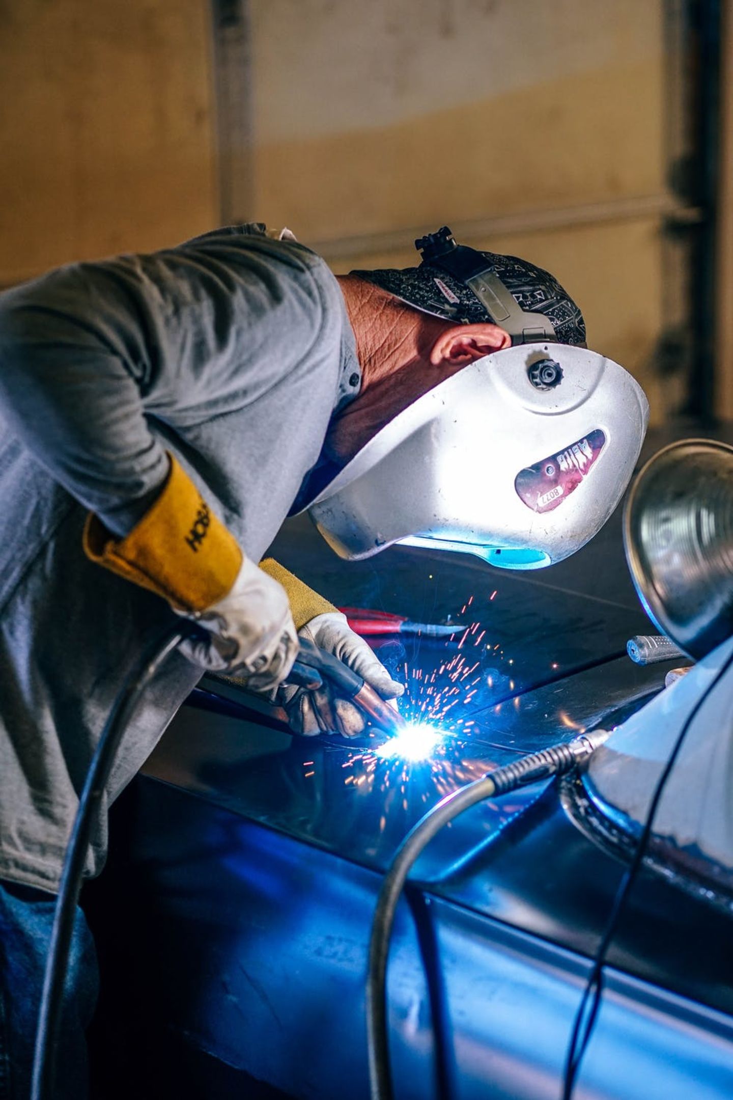 HiDubai-business-nazar-gill-car-repairing-garage-transport-vehicle-services-car-assistance-repair-al-quoz-industrial-2-dubai-2