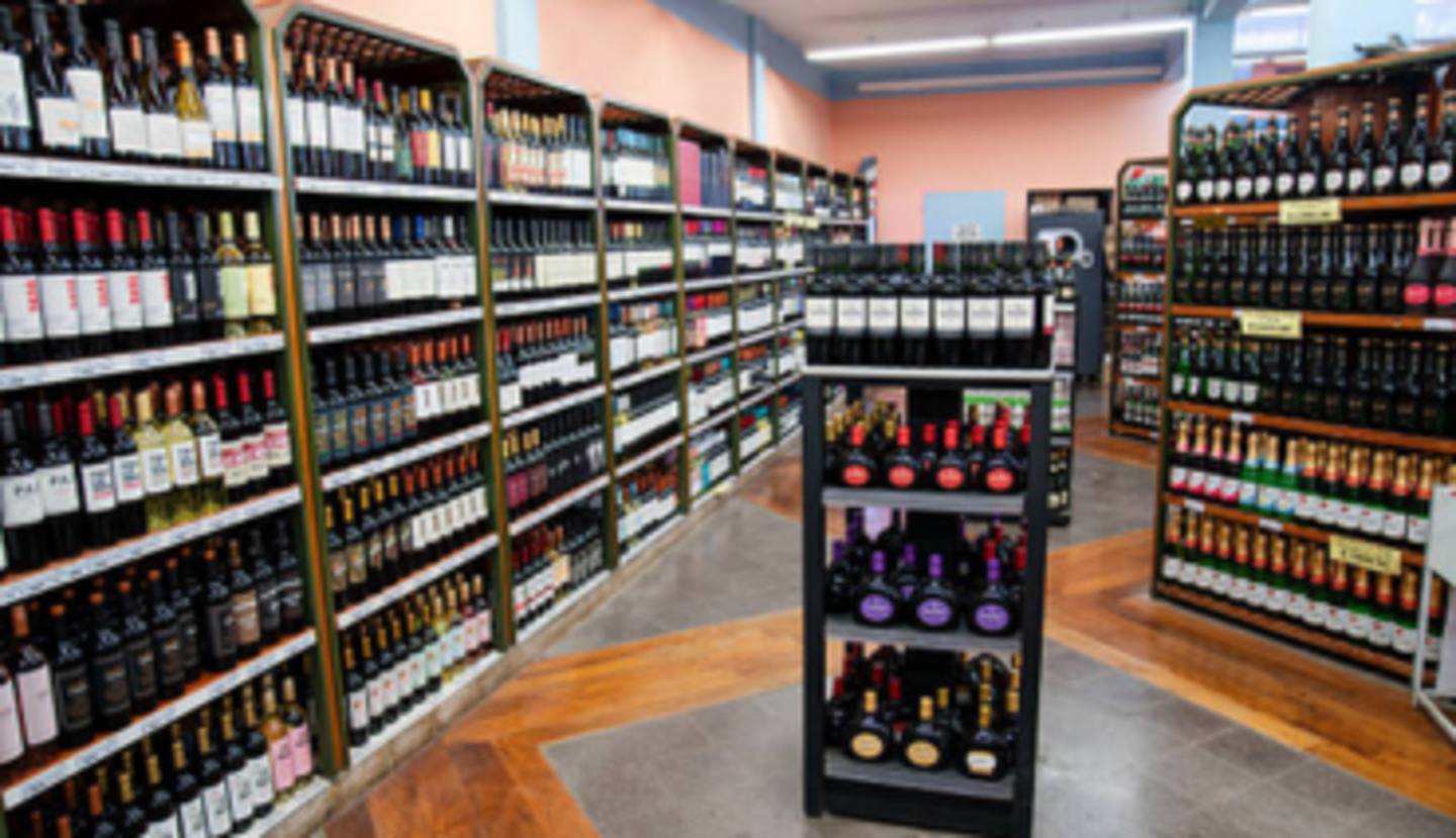 HiDubai-business-mmi-shopping-liquor-alcoholic-drinks-trade-centre-1-dubai
