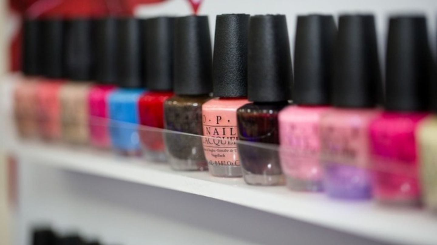 HiDubai-business-unique-creations-ladies-salon-beauty-wellness-health-beauty-salons-umm-hurair-1-dubai