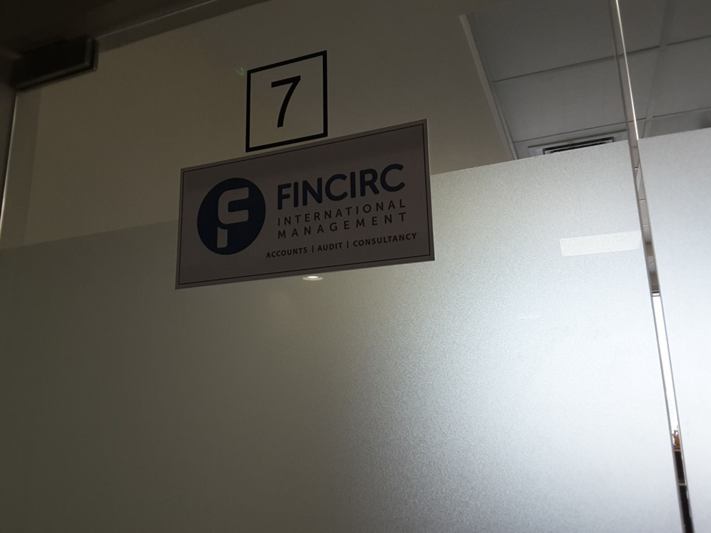 HiDubai-business-fincirc-international-management-finance-legal-accounting-services-business-bay-dubai-2