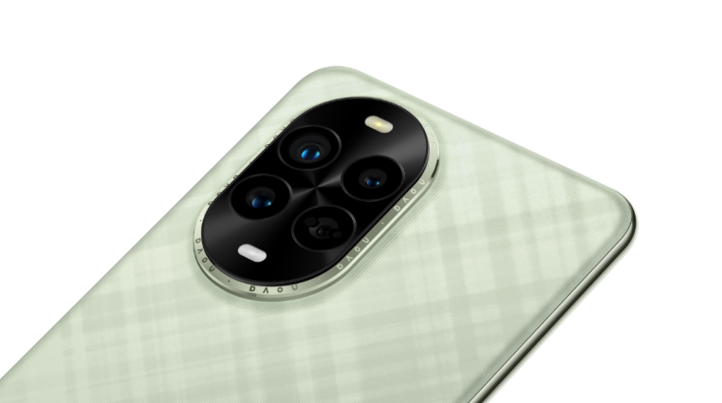 HiDubai-business-huawei-customer-service-center-shopping-consumer-electronics-al-karama-dubai