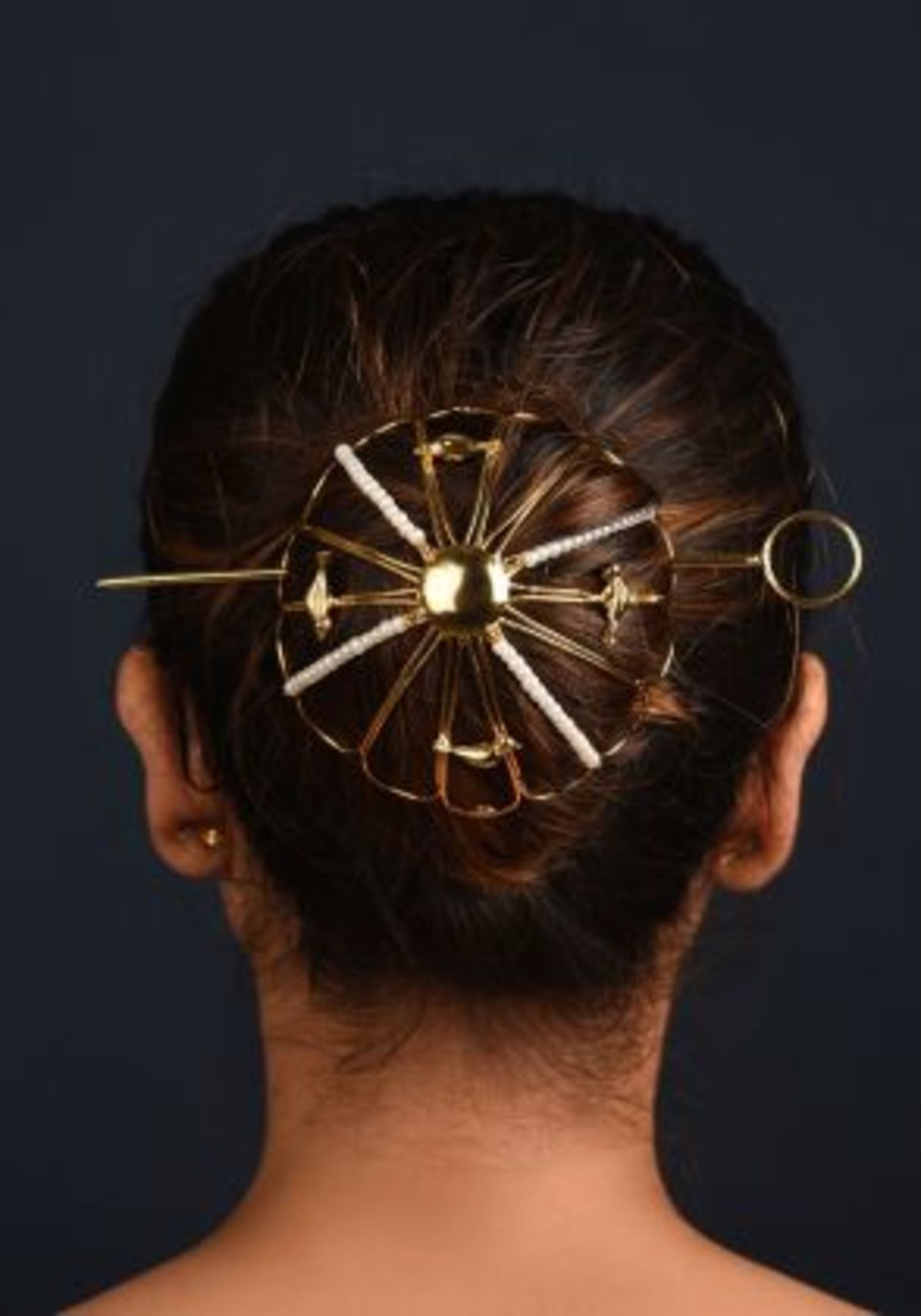 HiDubai-business-boulevard-one-shopping-fashion-accessories-oud-metha-dubai-2