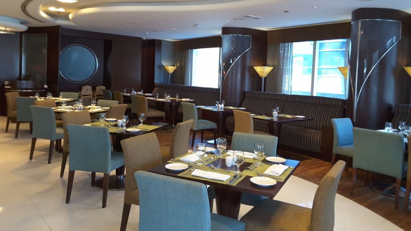 HiDubai-business-petals-restaurant-food-beverage-restaurants-bars-sheikh-zayed-road-1-trade-centre-2-dubai-2