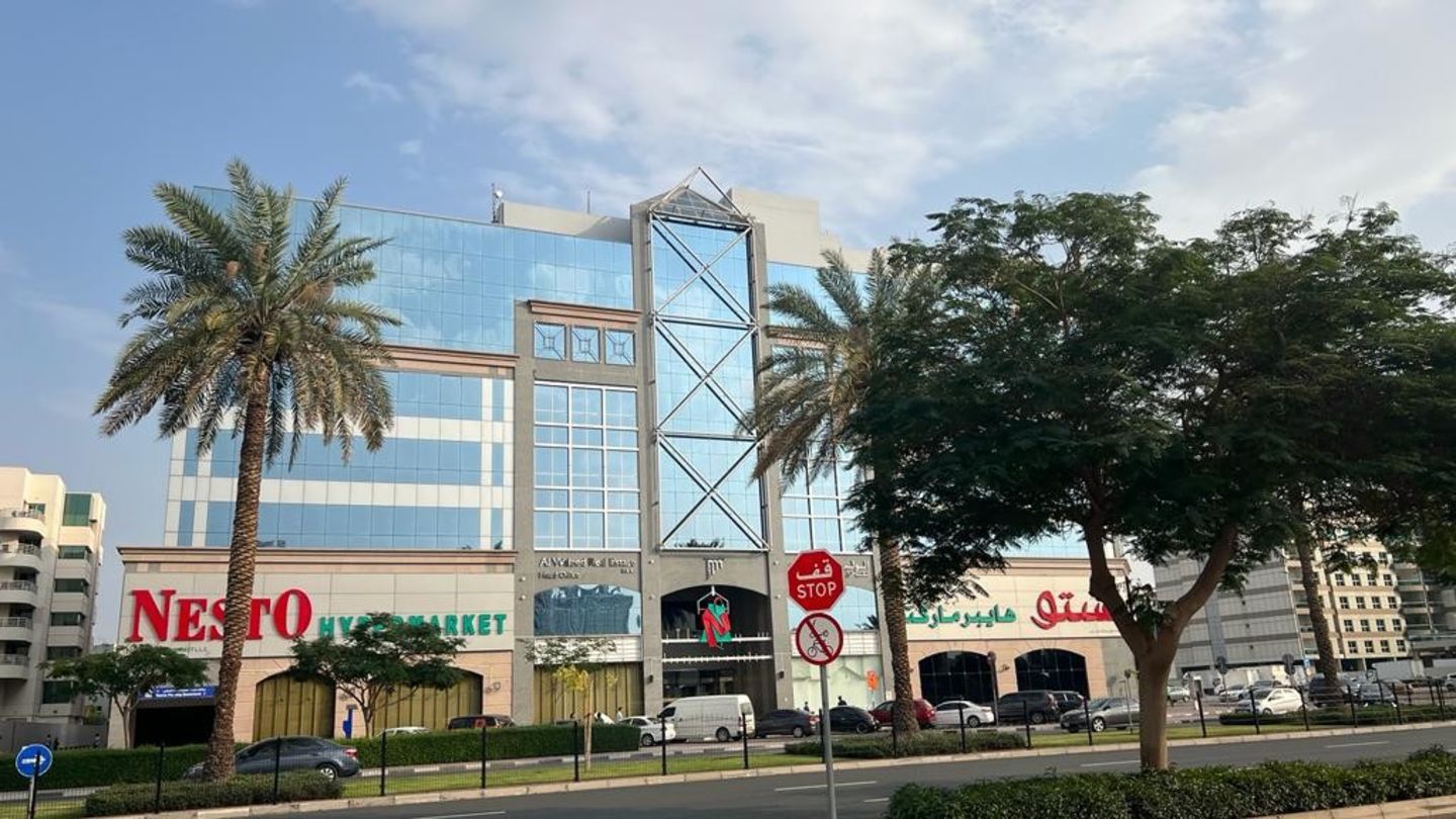 HiDubai-business-uniqonic-ships-boats-maintenance-transport-vehicle-services-boat-yacht-repair-maintenance-services-al-karama-dubai