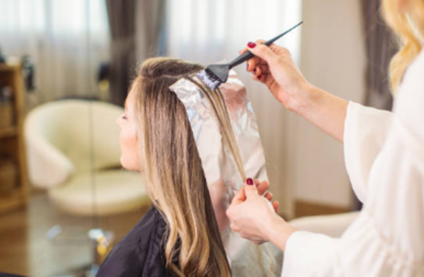 HiDubai-business-blush-on-ladies-salon-beauty-wellness-health-beauty-salons-discovery-gardens-jebel-ali-1-dubai