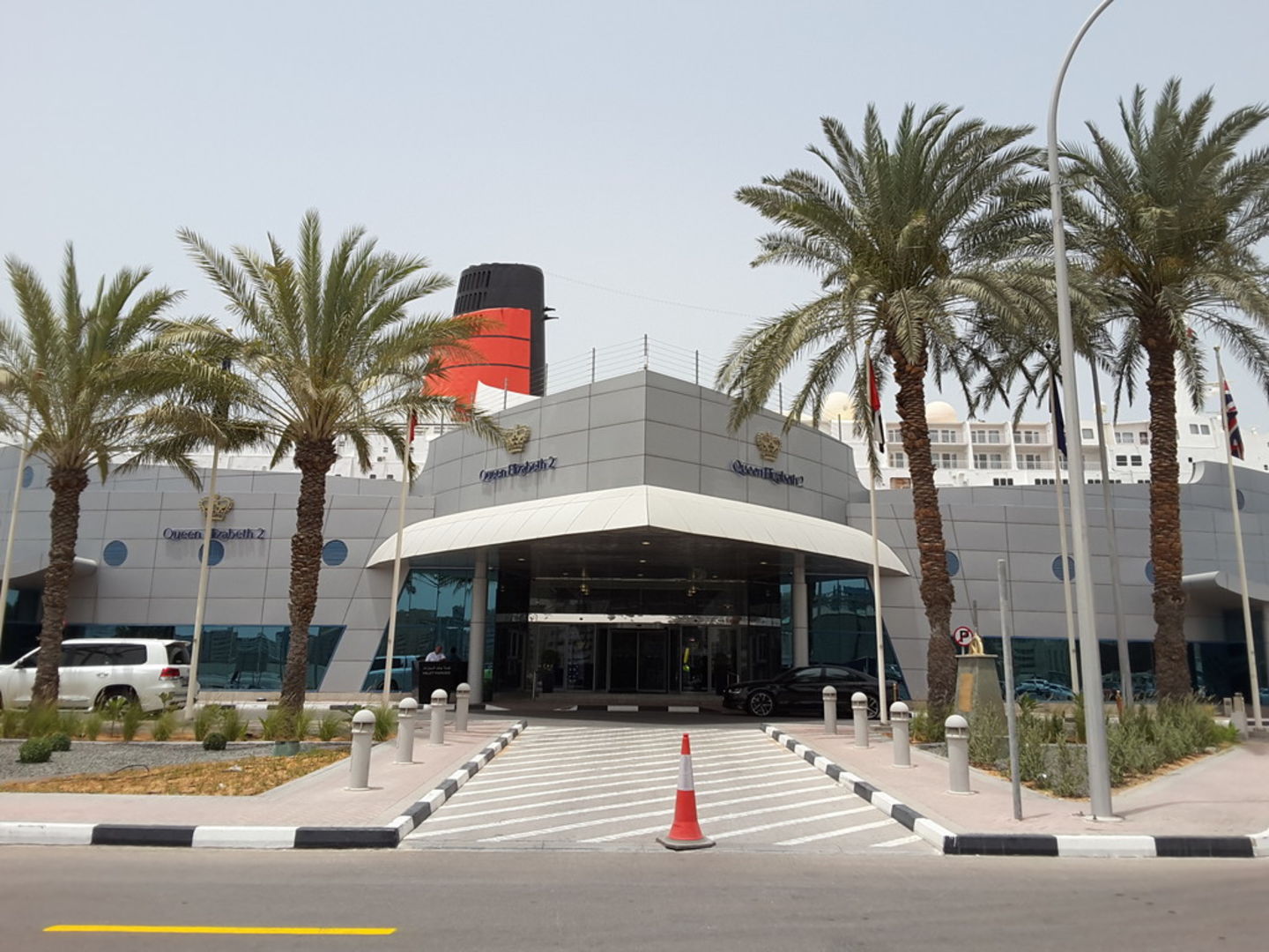 HiDubai-business-lido-restaurant-cafe-food-beverage-restaurants-bars-port-rashid-al-melaheyah-dubai