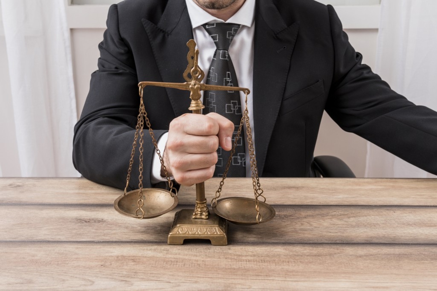 HiDubai-business-amal-khamis-advocates-legal-consultants-finance-legal-legal-services-business-bay-dubai