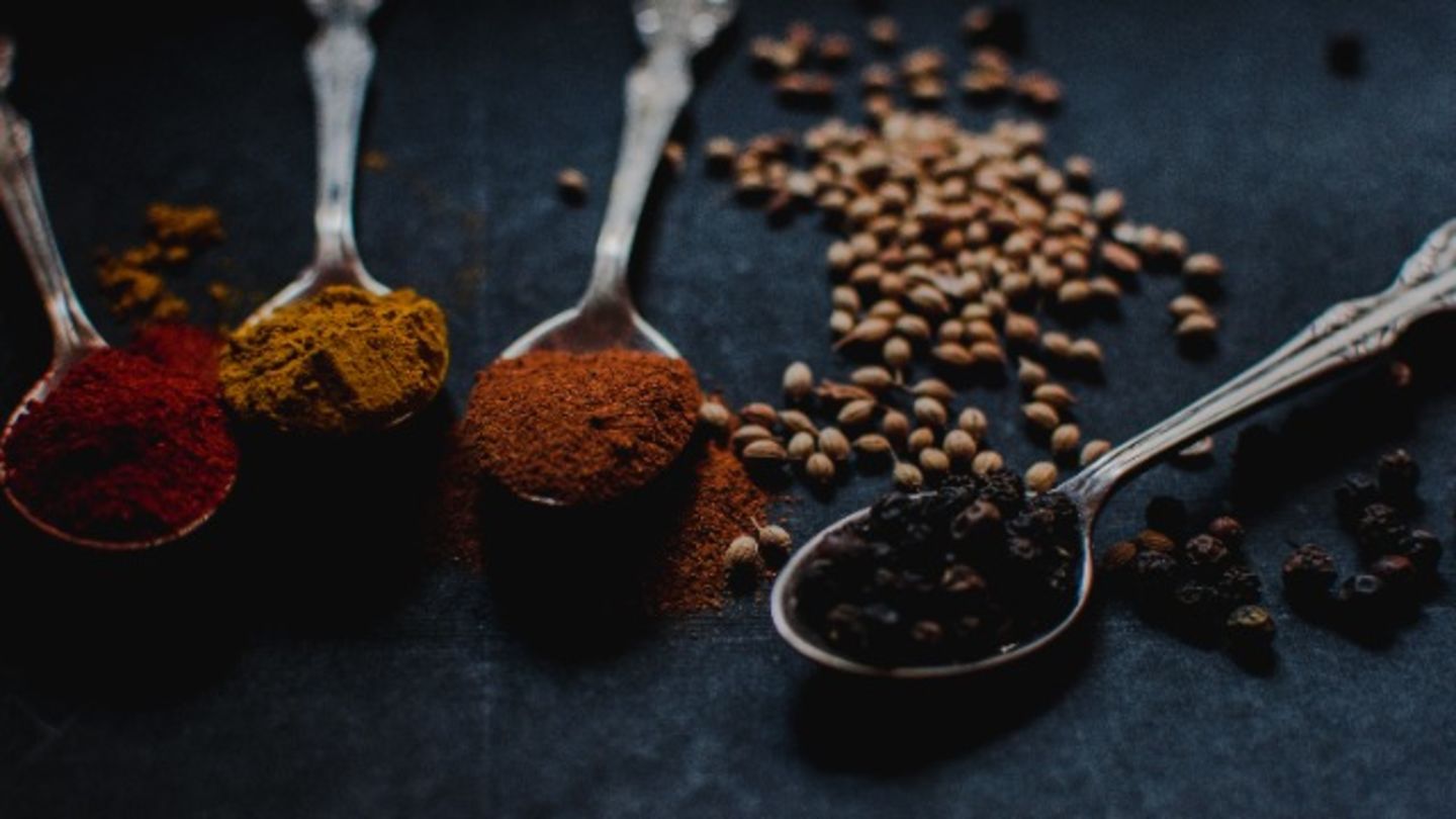 HiDubai-business-hatta-spices-mill-shopping-supermarkets-hypermarkets-grocery-stores-hatta-dubai