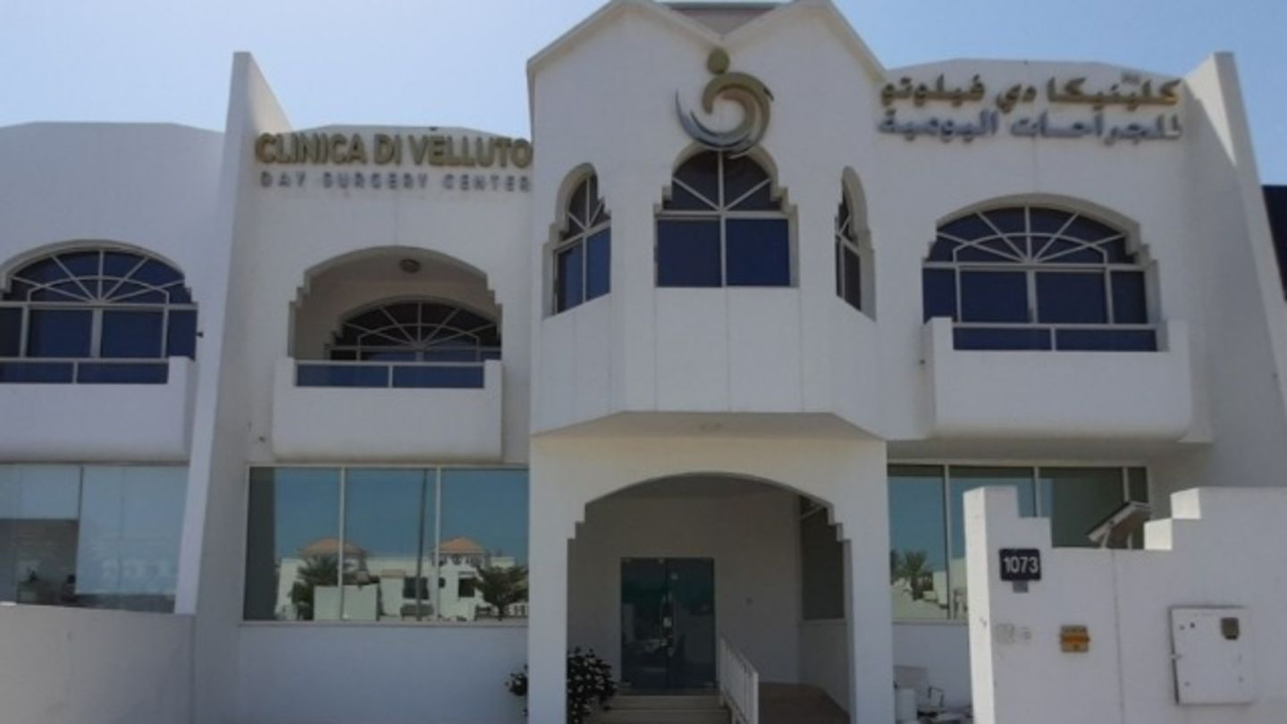 HiDubai-business-clinica-di-velluto-day-surgical-medical-center-beauty-wellness-health-hospitals-clinics-al-manara-dubai