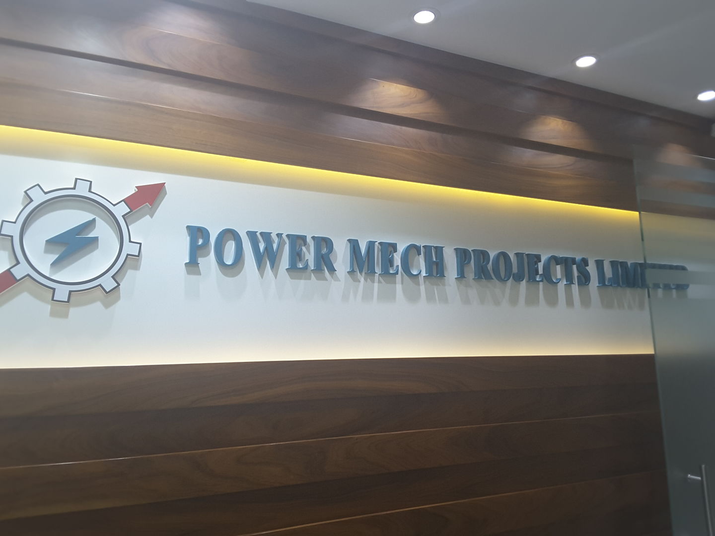 HiDubai-business-power-mech-electromechanical-services-home-handyman-maintenance-services-business-bay-dubai-2