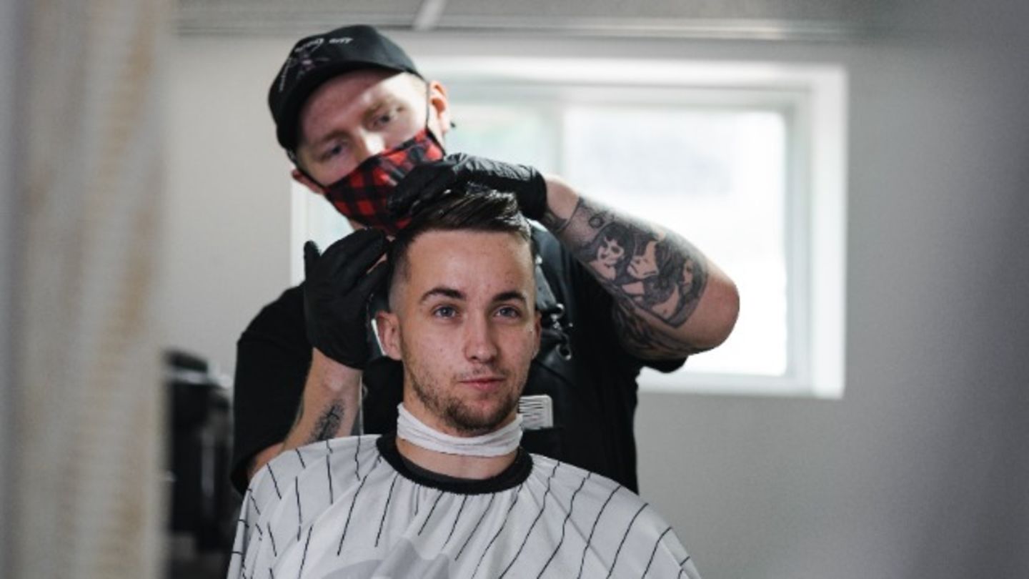 HiDubai-business-lavita-gents-salon-beauty-wellness-health-beauty-salons-dubai-investment-park-1-dubai