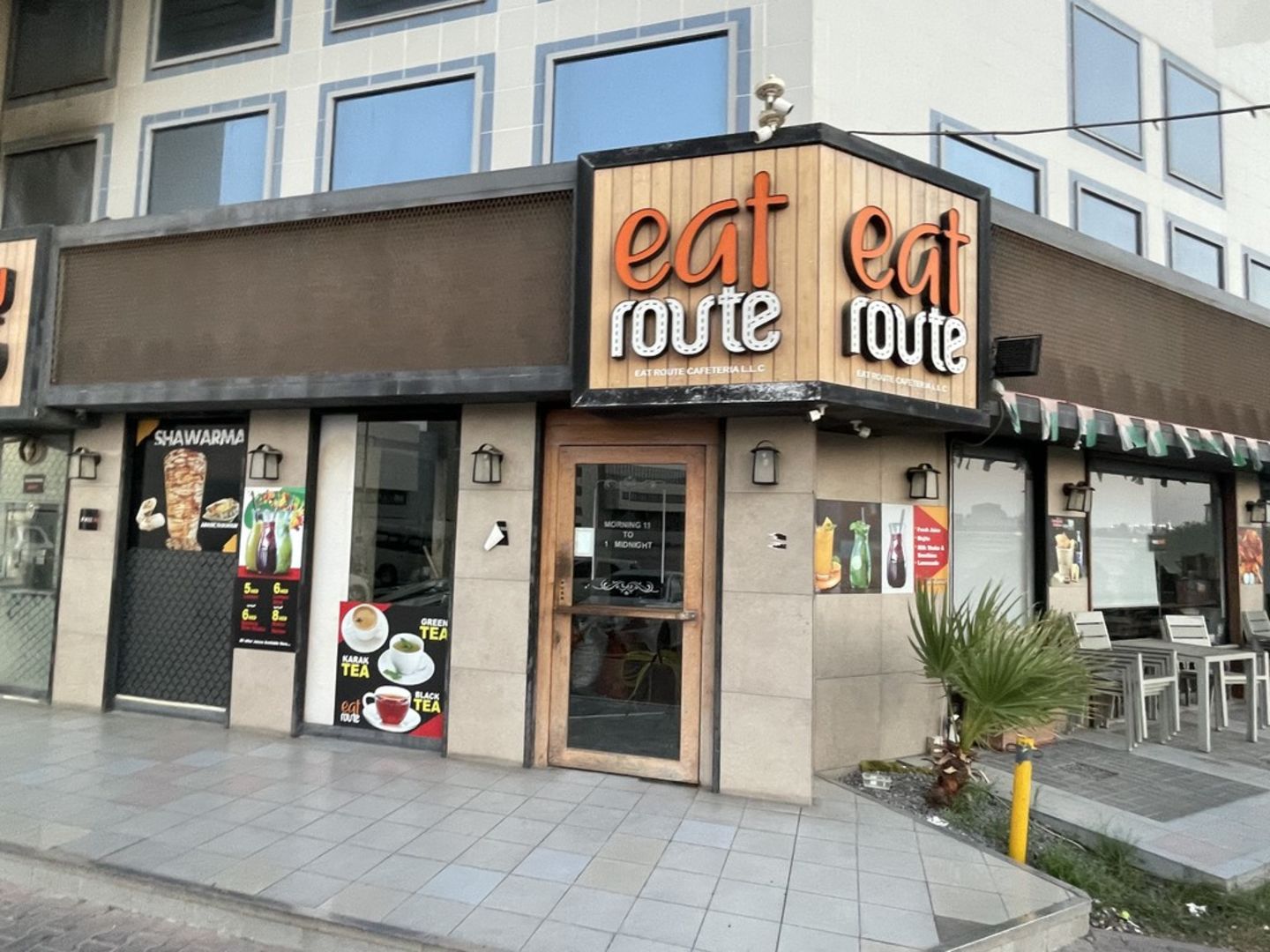 HiDubai-business-eat-route-cafeteria-food-beverage-cafeterias-hor-al-anz-dubai