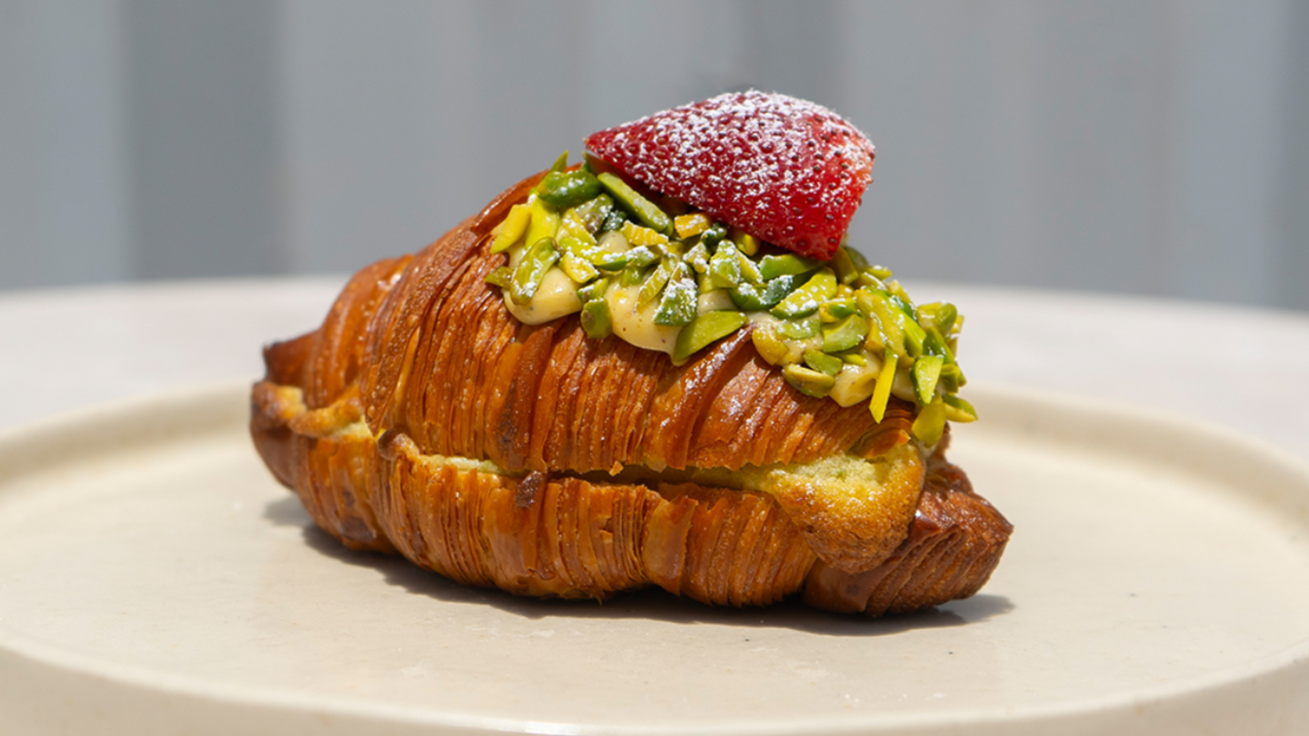 HiDubai-business-pekoe-tea-and-bread-bar-food-beverage-bakeries-desserts-sweets-al-quoz-1-dubai