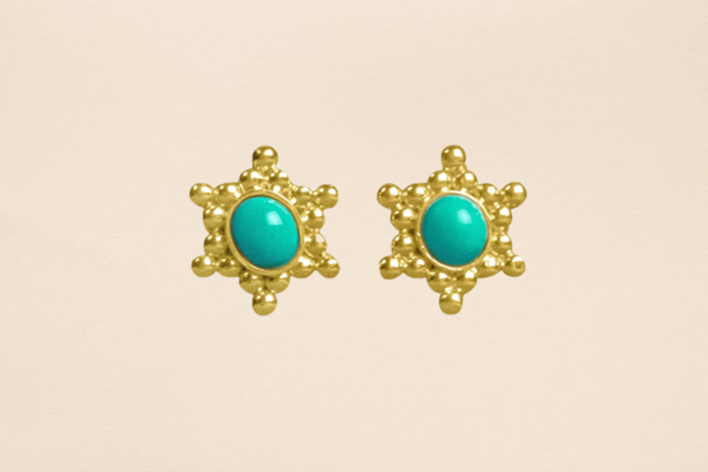 HiDubai-business-alia-bin-omair-jewellery-designing-shopping-jewellery-precious-stones-port-saeed-dubai