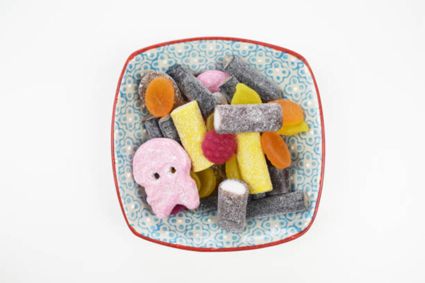 HiDubai-business-pick-mix-swedish-candy-shop-food-beverage-bakeries-desserts-sweets-madinat-dubai-dubai
