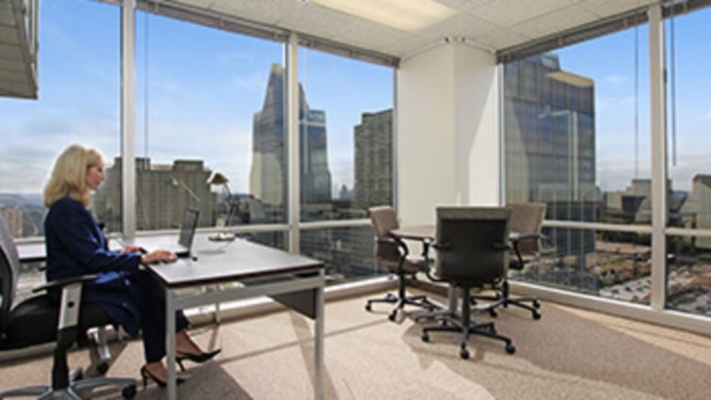 HiDubai-business-regus-business-centre-b2b-services-business-process-outsourcing-services-dubai-sports-city-al-hebiah-4-dubai