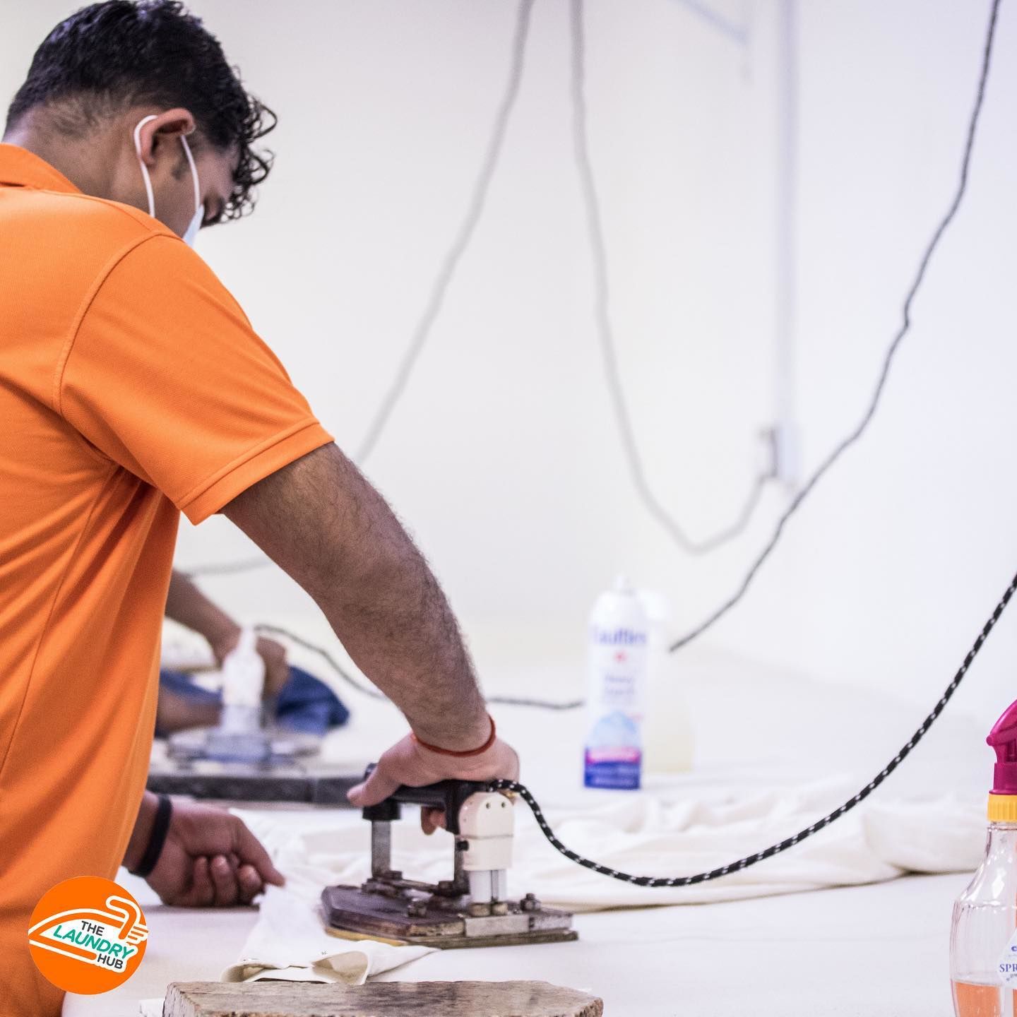 HiDubai-business-the-laundry-hub-home-laundry-jumeirah-lake-towers-al-thanyah-5-dubai