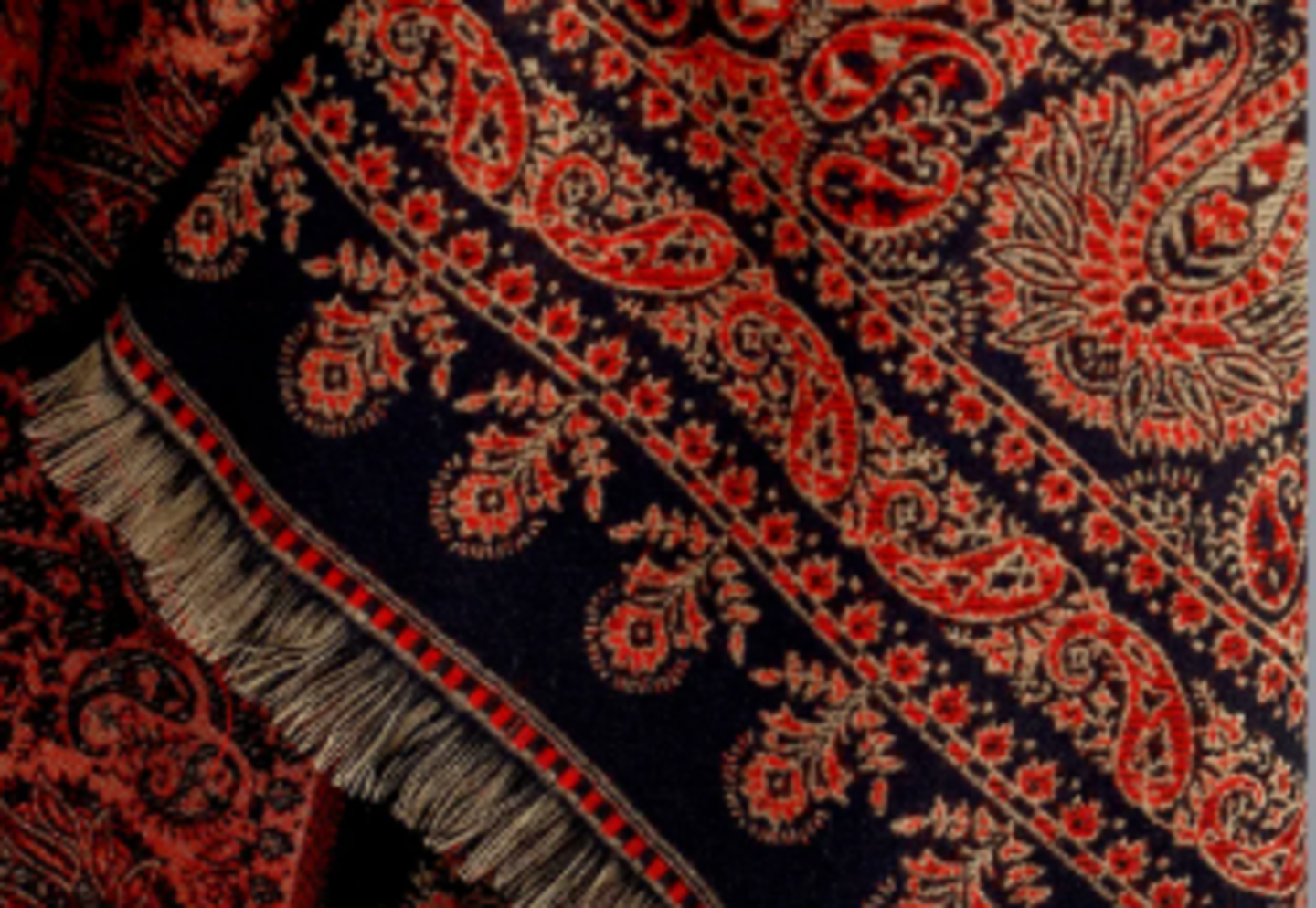 HiDubai-business-silk-wool-shopping-fashion-accessories-burj-khalifa-dubai
