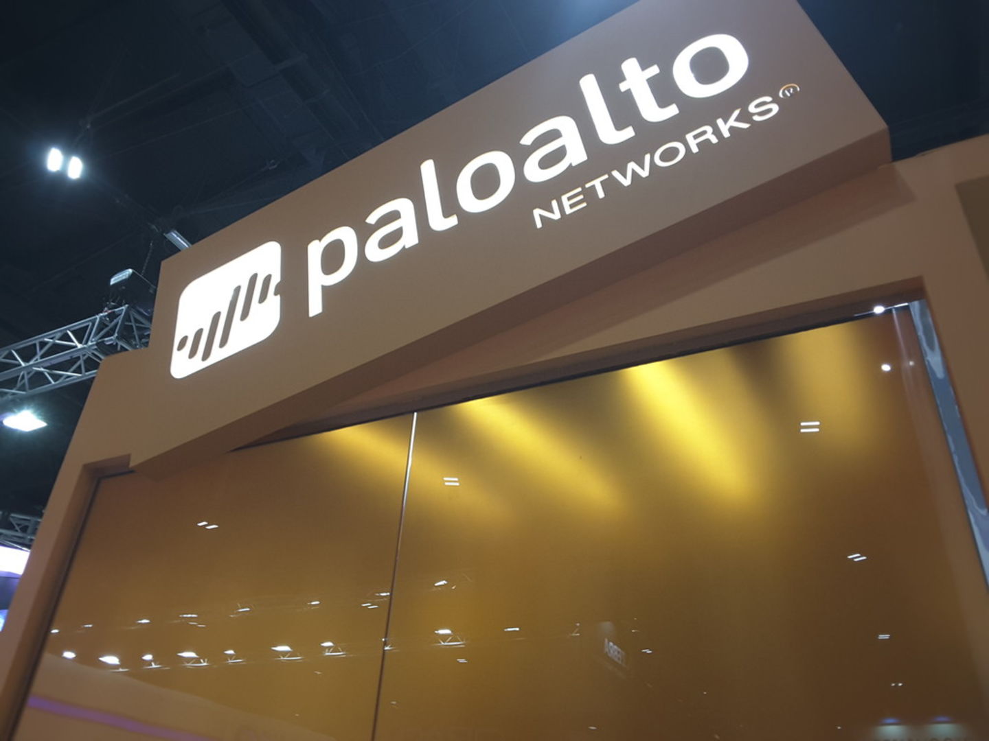 HiDubai-business-palo-alto-network-media-marketing-it-it-telecommunication-dubai-internet-city-al-sufouh-2-dubai-2