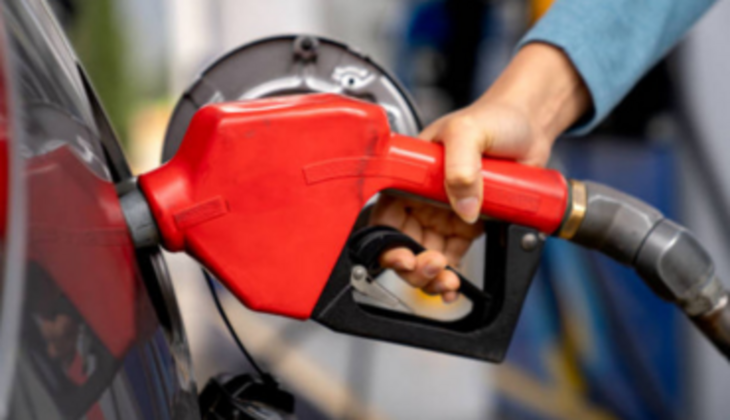 HiDubai-business-enoc-station-transport-vehicle-services-fuel-stations-car-wash-hor-al-anz-dubai