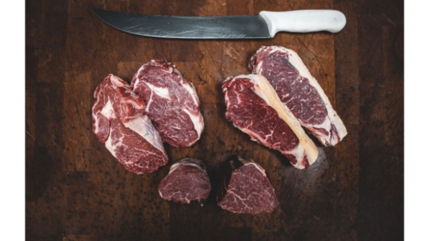 HiDubai-business-abdullatif-bastaki-meat-trading-b2b-services-food-stuff-trading-al-jafiliya-dubai