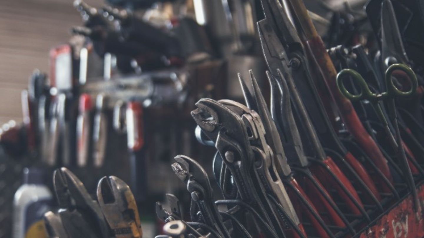 HiDubai-business-naseem-al-nahar-technical-services-home-handyman-maintenance-services-oud-metha-dubai