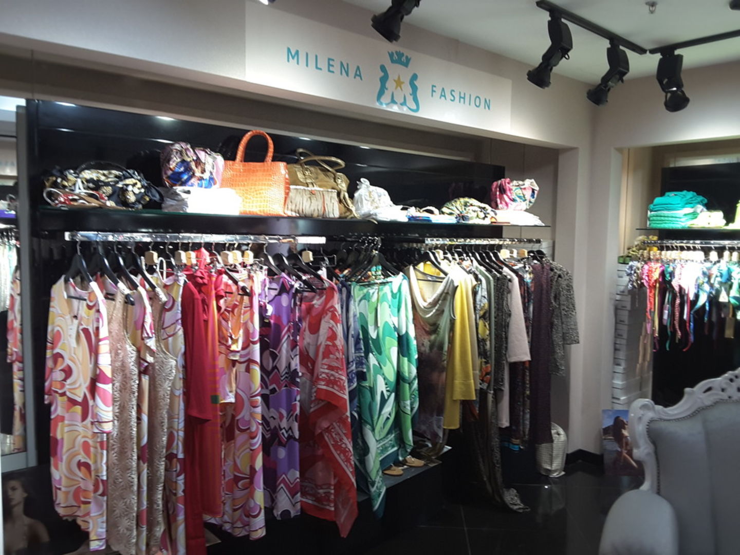 HiDubai-business-milena-fashion-shopping-apparel-the-palm-jumeirah-nakhlat-jumeirah-dubai-2