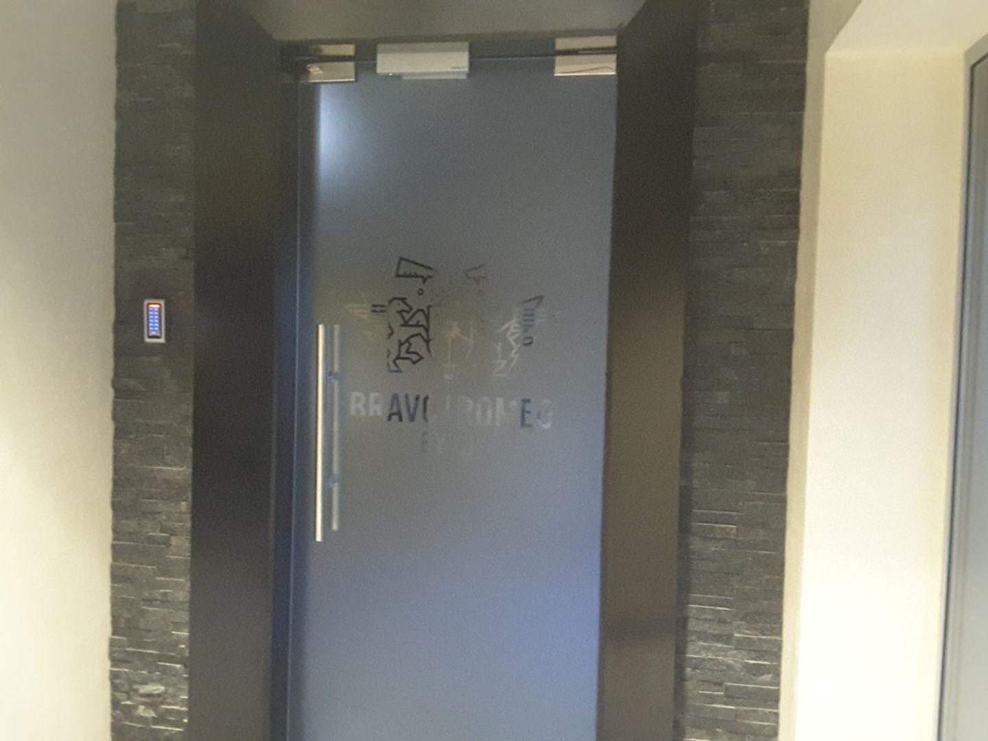 HiDubai-business-bravo-romeo-media-marketing-it-pr-marketing-dubai-media-city-al-sufouh-2-dubai-2