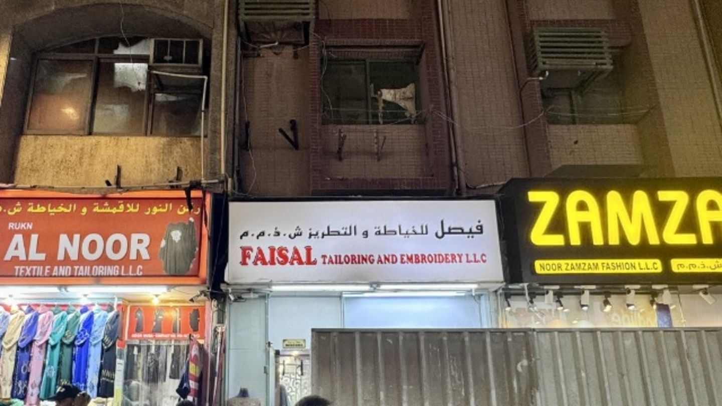 HiDubai-business-faisal-tailoring-and-embroidery-home-tailoring-ayal-nasir-dubai