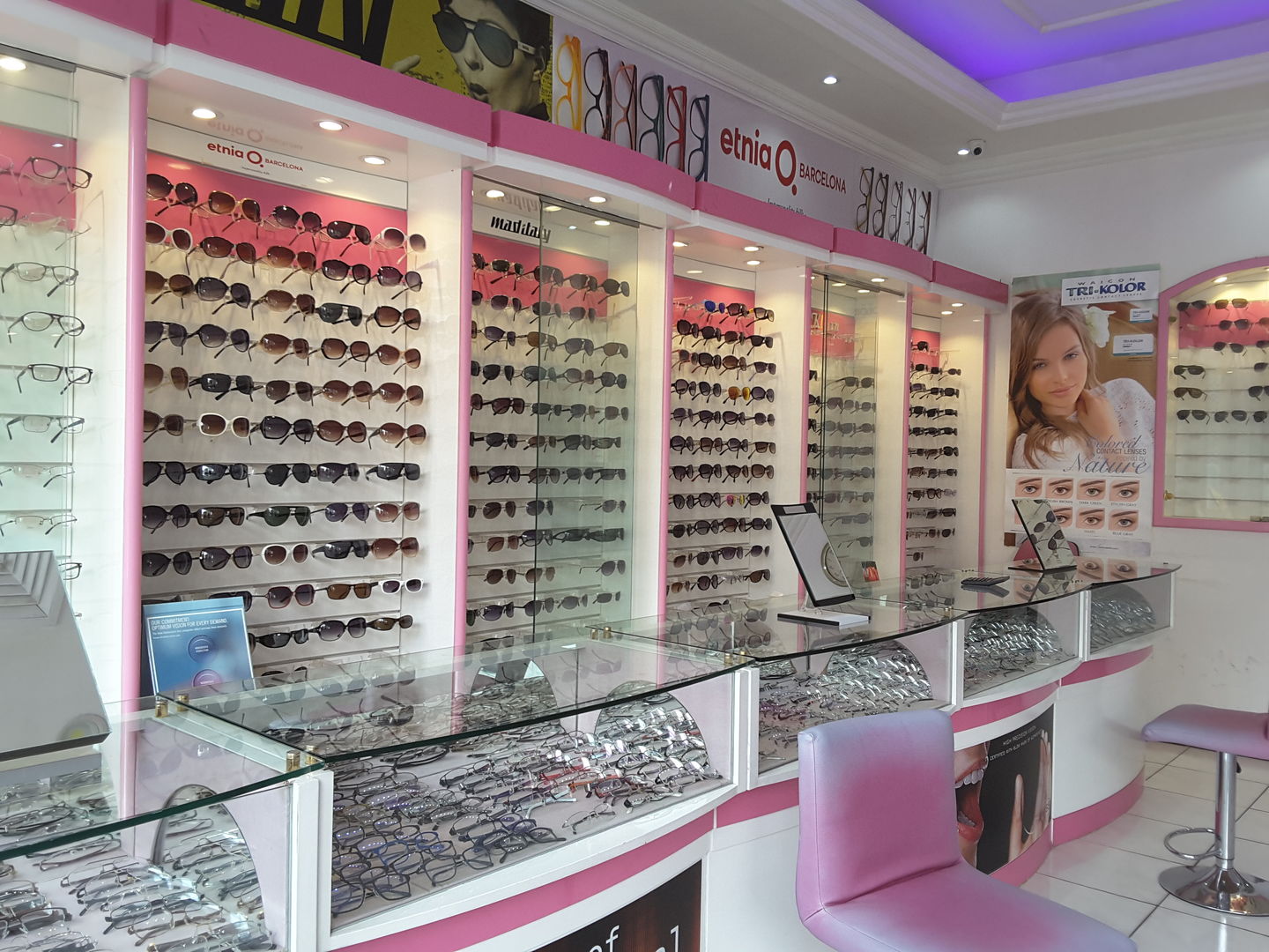HiDubai-business-vision-art-optics-shopping-watches-eyewear-al-raffa-al-raffa-dubai-2