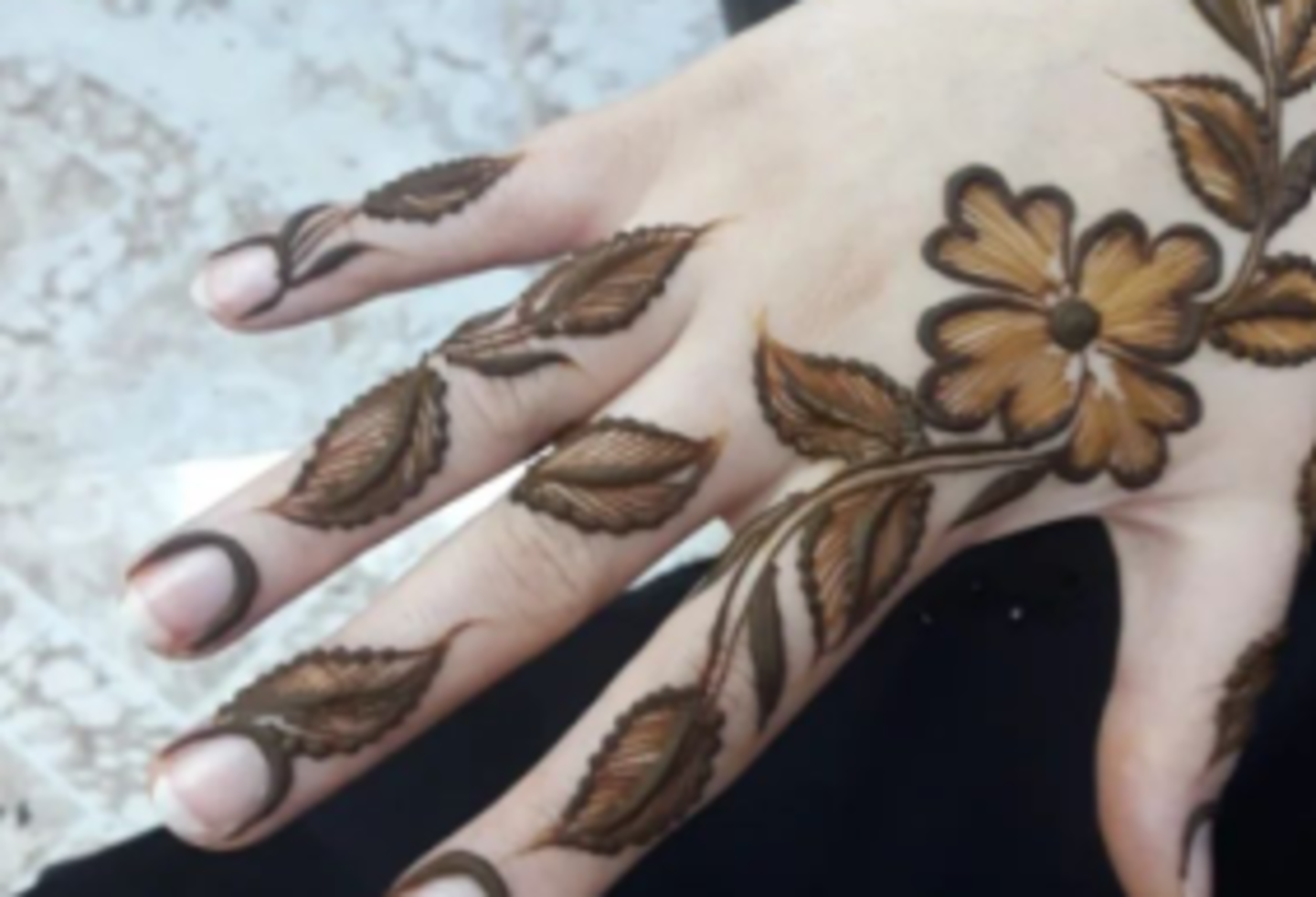 HiDubai-business-lazurde-henna-beauty-wellness-health-beauty-salons-al-warqaa-1-dubai