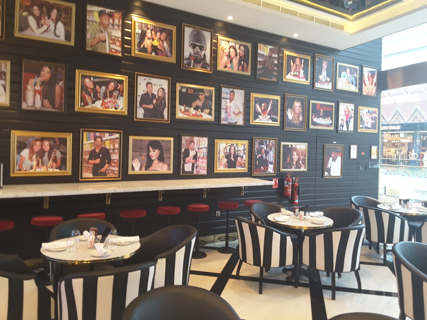 HiDubai-business-sugar-factory-restaurant-food-beverage-restaurants-bars-dubai-festival-city-al-kheeran-1-dubai