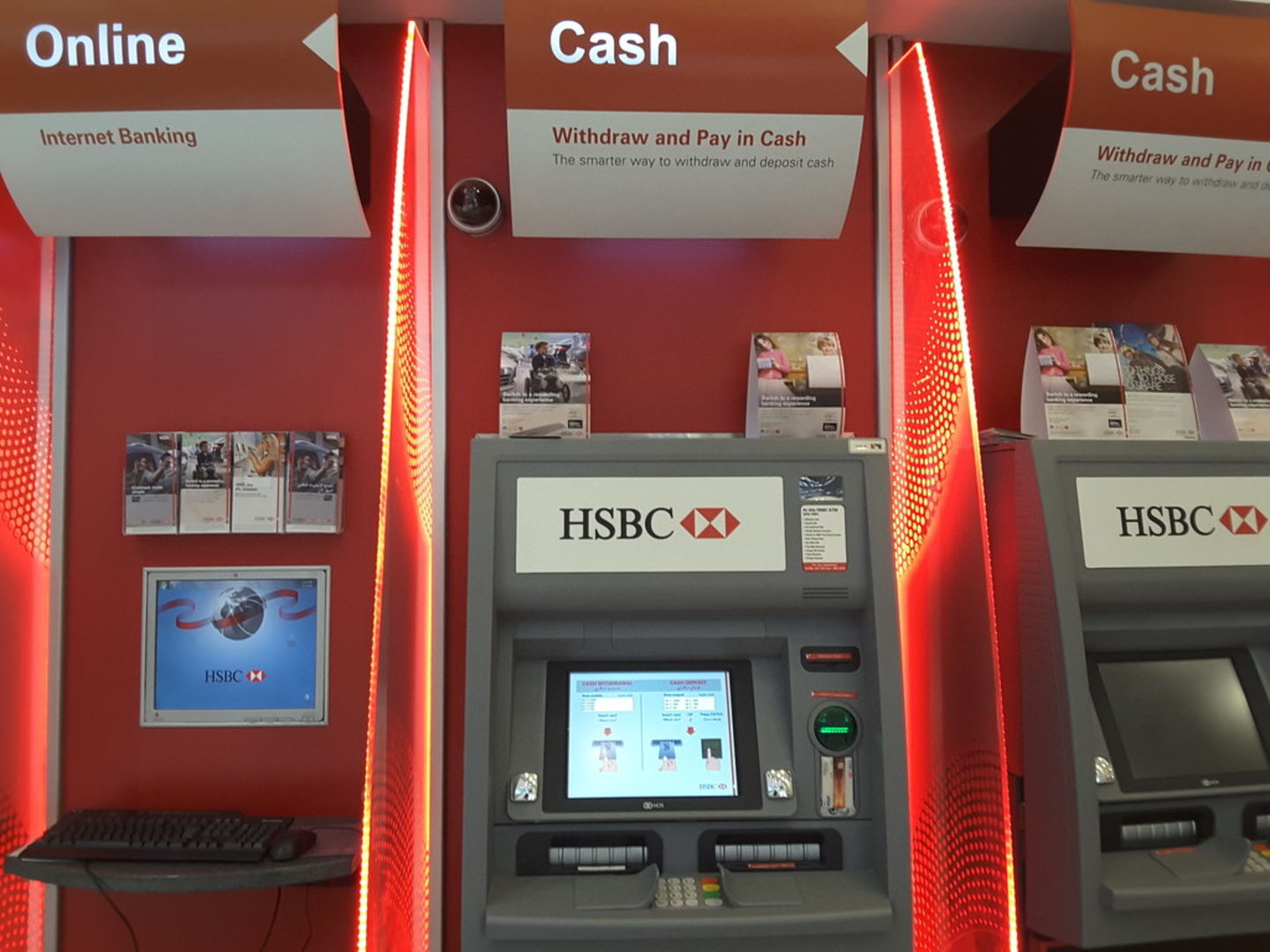 HiDubai-business-hsbc-atm-cdm-finance-legal-banks-atms-mirdif-dubai-6